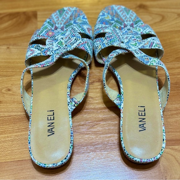 Vaneli Colorful Patterned Women's Size 10N Sandals - Picture 4 of 7